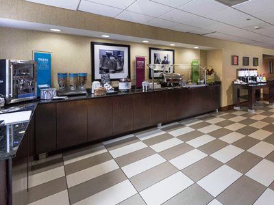 Hampton Atlanta-stone Mountain 3*